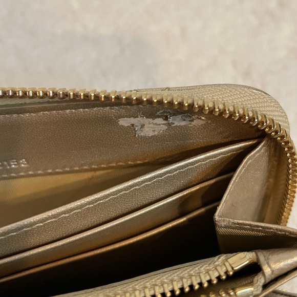 EUC Lady Dior Voyageur Cannage Gold Leather Zip Around Wallet with Logo charm - Picture 8 of 10